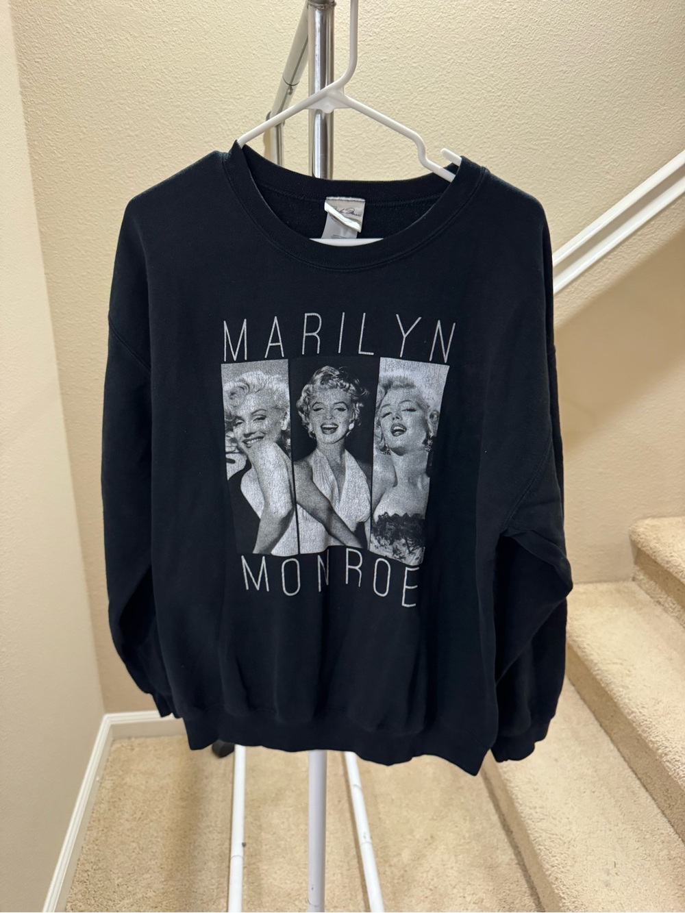 Marilyn Monroe Black Crewneck Sweatshirt with Monochrome Photo Panels